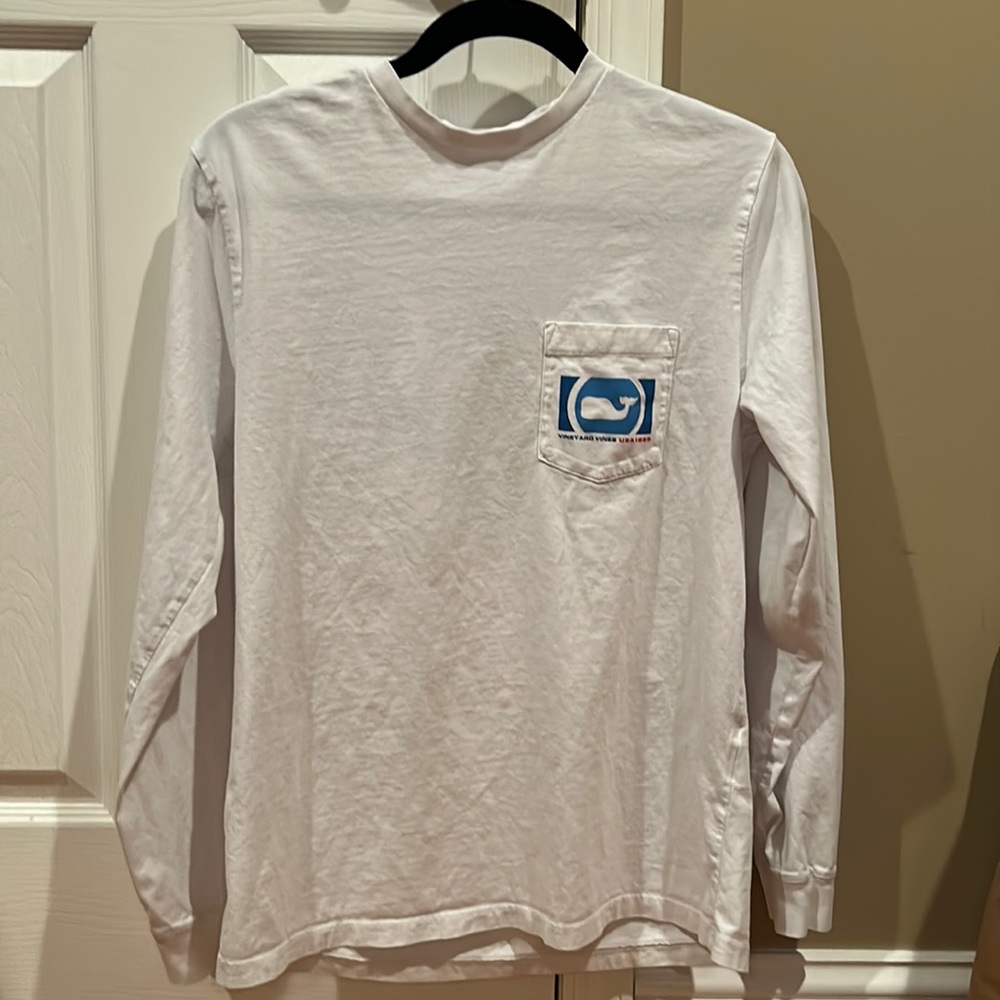 Vineyard Vines Long Sleeve T-Shirt size Small